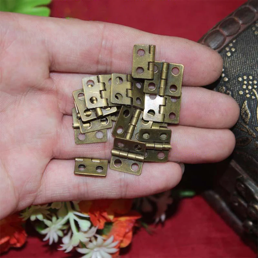 20 Pz/lotto Cerniere In Ferro  - Furniture Hardware Hinges recensione e prezzo