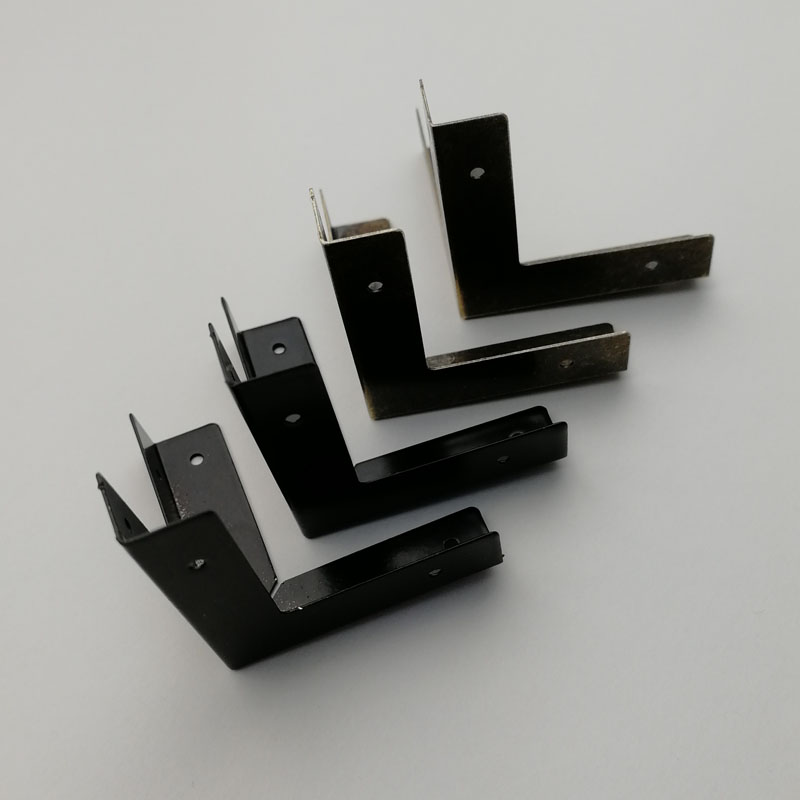 Set da 4/8 Pezzi di Protezioni - Furniture Hardware Covers recensione e prezzo